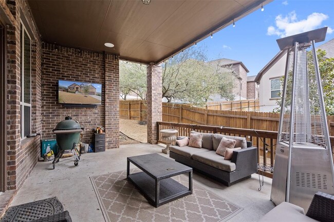 Building Photo - 8500 Echo Shore Cove