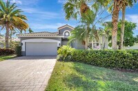 Building Photo - 6579 Pavone St