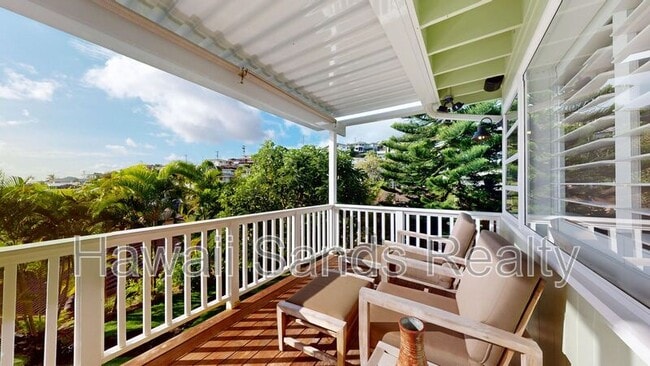 Building Photo - 3009 Alencastre Pl