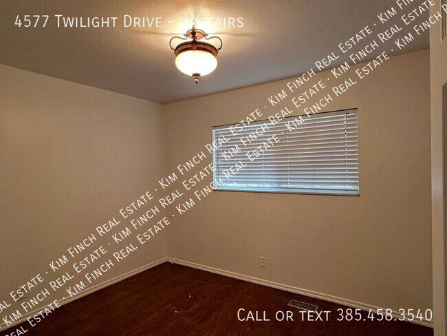 Building Photo - 4577 Twilight Dr