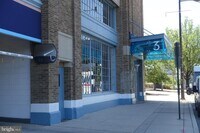 Building Photo - 3 N Christopher Columbus Blvd