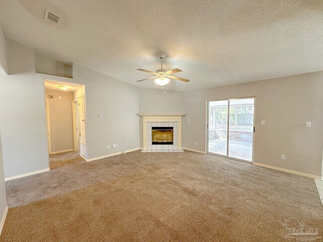 Building Photo - 5105 Westport Dr