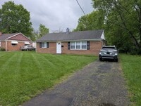Building Photo - 8632 Neptune Dr