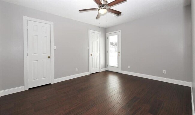 Building Photo - 14326 Cashel Wood Dr