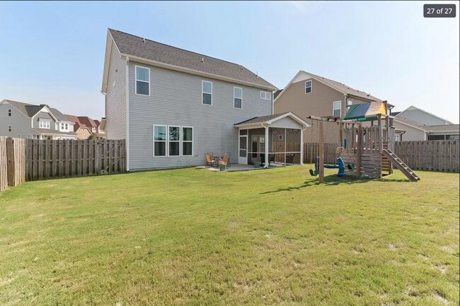 Building Photo - 106 Hampton Dr