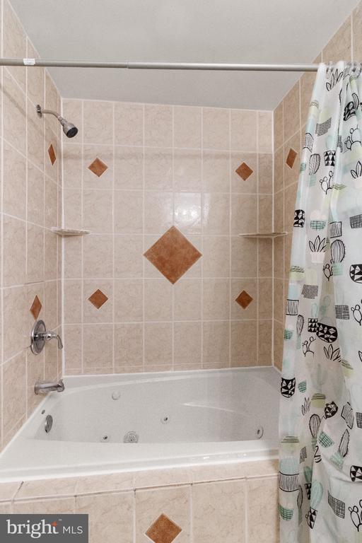 Building Photo - 14090 Kramer Pl