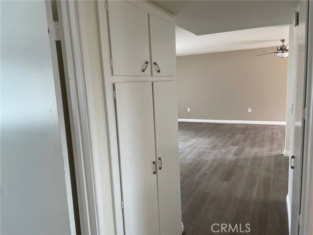 Building Photo - 26621 Oakmont Dr