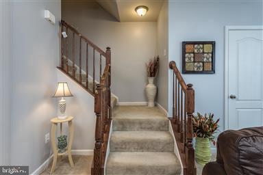 Building Photo - 250 Schramm Lp