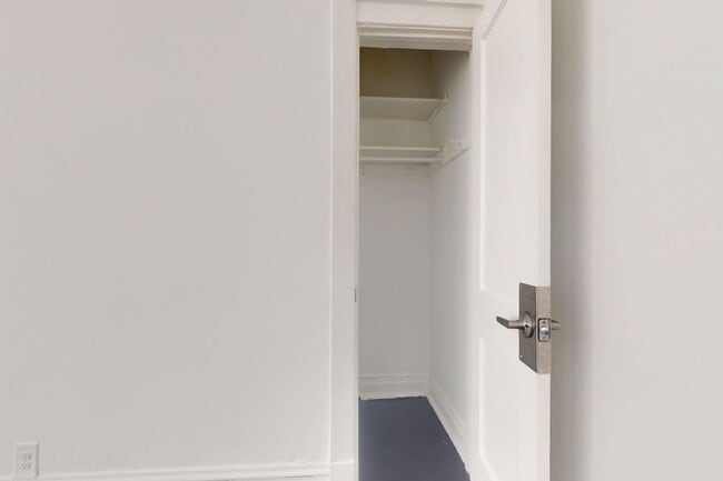 Floorplan - 5336-5338 S. Hyde Park Boulevard