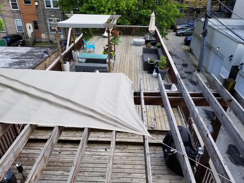 Building Photo - 2347 W Haddon Ave