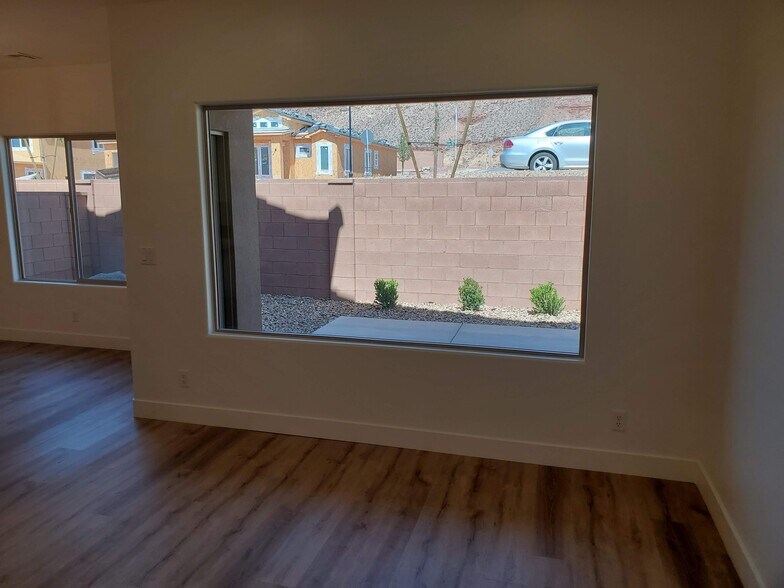 Great Room - 538 Stewart Crk Cv