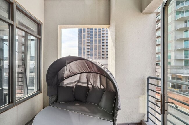 Building Photo - Atlantic Station Luxury