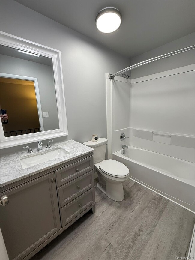 Building Photo - 540 Saracino Dr