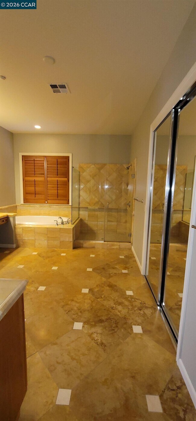 Building Photo - 2321 Star Lilly St