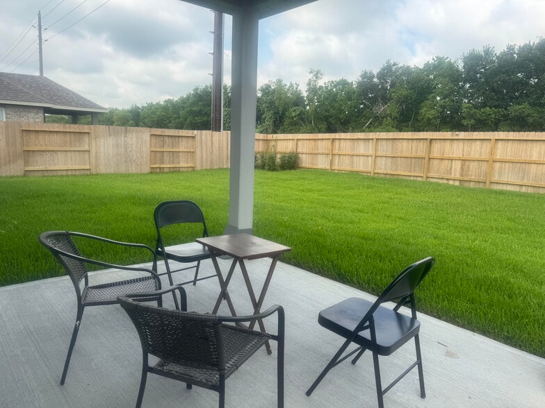 Patio - 5018 Magnolia Springs Dr