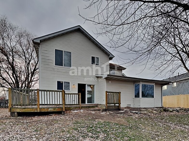 Building Photo - 26316 W Cricket Ct