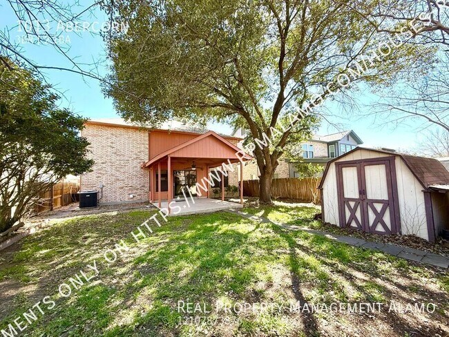 Building Photo - 1013 Abercorn-