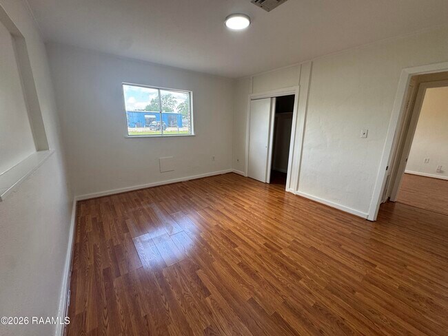 Building Photo - 206 Guilbeau Rd