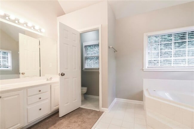 Building Photo - 3986 Brookshire Pl