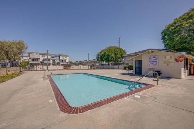 Building Photo - 2646 Tiller Ave