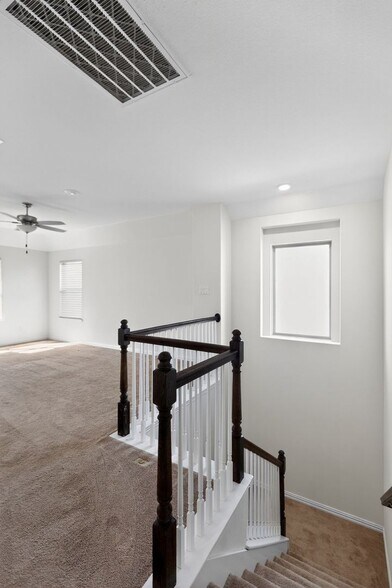 Building Photo - 112 Santo Spirit Road