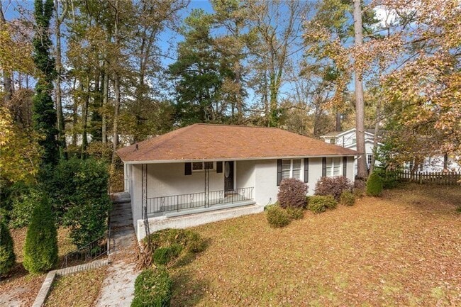 Building Photo - 2720 Stonecreek Rd