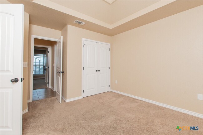Building Photo - 103 W Libra Dr