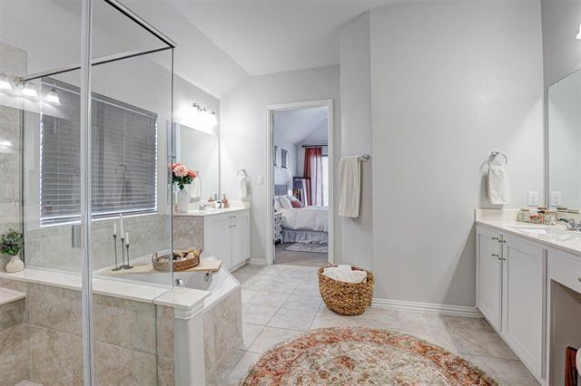 Building Photo - 474 Prairie View Dr