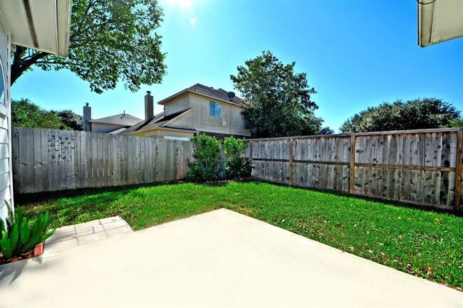 Building Photo - 1611 Winston Homestead Dr