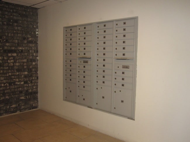 Building Photo - 2310 N Harlem Ave