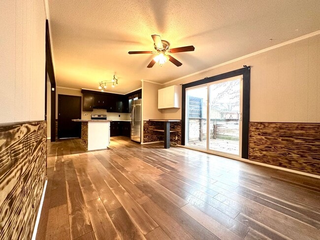 Building Photo - 28 Leonard Dr