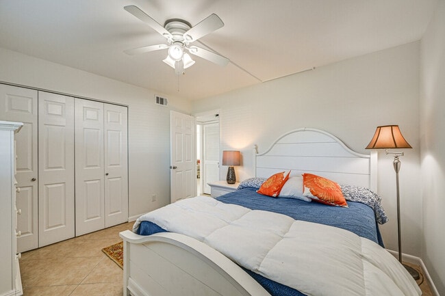 Building Photo - 190 Pebble Beach Blvd