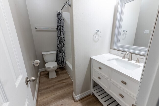 Building Photo - 11510 Alcott Dr