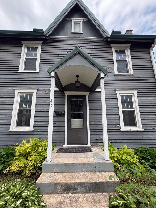 Building Photo - 47 N Main St