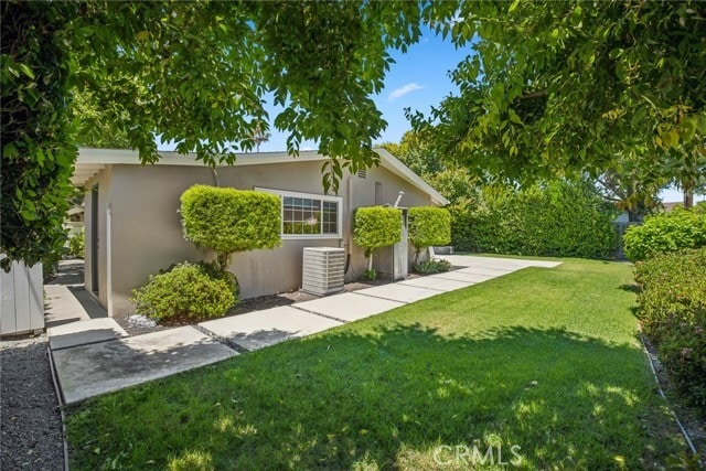 Building Photo - 1644 Tustin Ave