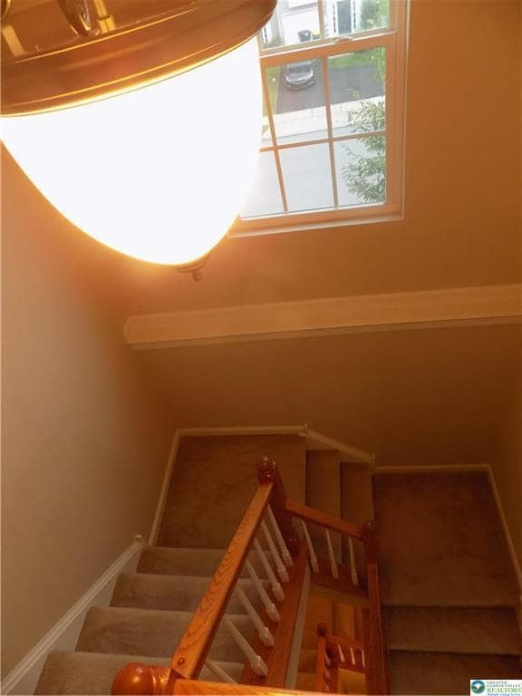 Building Photo - 1145 Sparrow Way