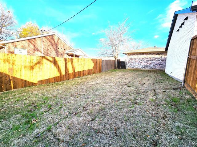 Building Photo - 1401 E Sherman Dr