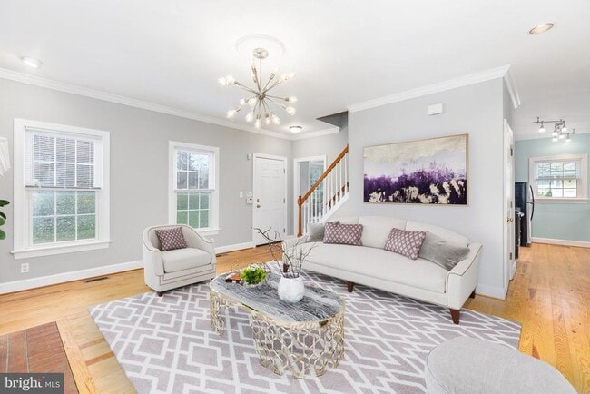 Building Photo - 1445 Heatherstone Dr