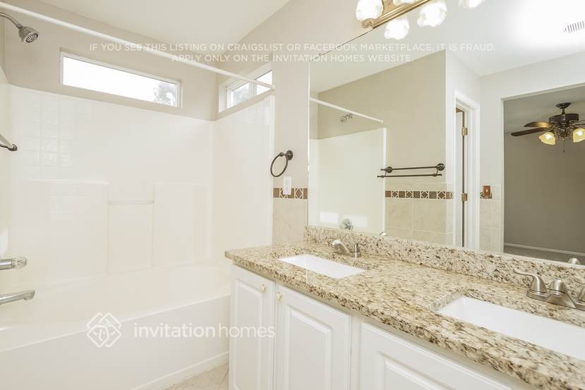 Building Photo - 5364 Goshawk St