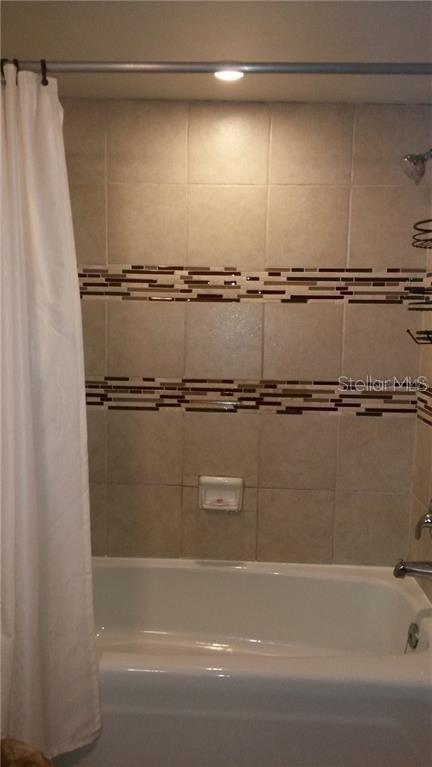 Building Photo - 464 N Paula Dr