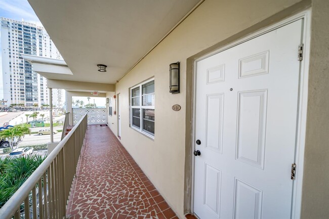 Building Photo - 2600 S Ocean Dr