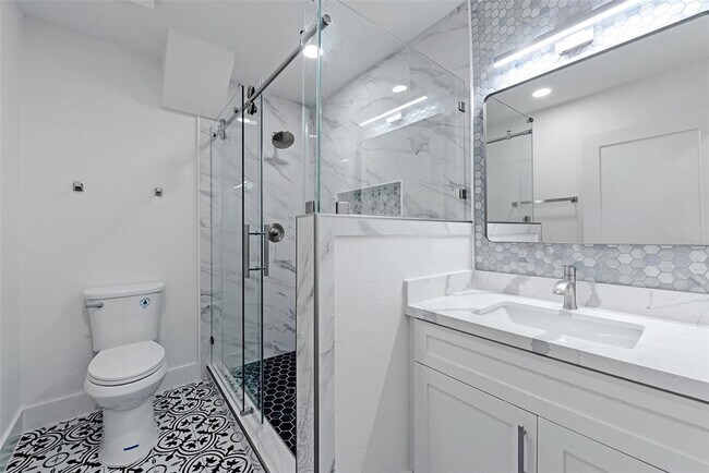 Building Photo - 4074 Cheena Dr