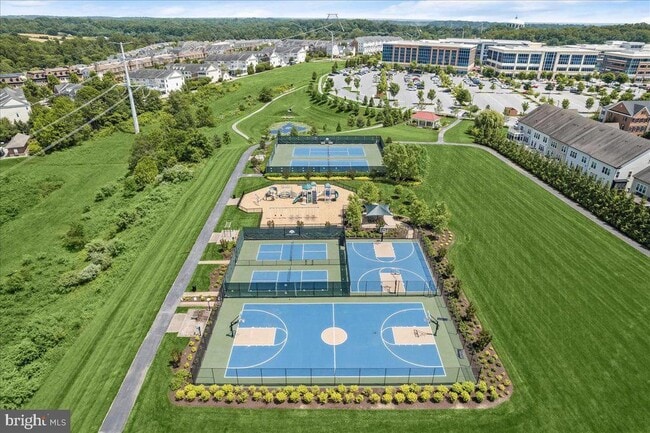 Building Photo - 7548 Morris St