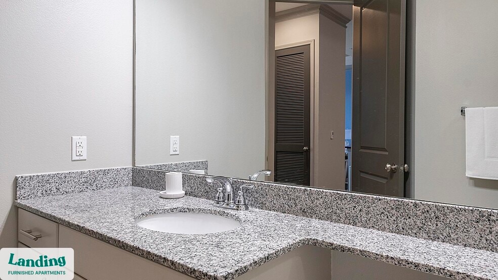 Building Photo - 3505 W Sam Houston Pkwy S