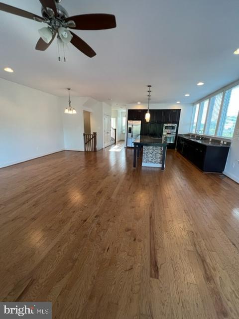 Building Photo - 22806 Breezy Hollow Dr