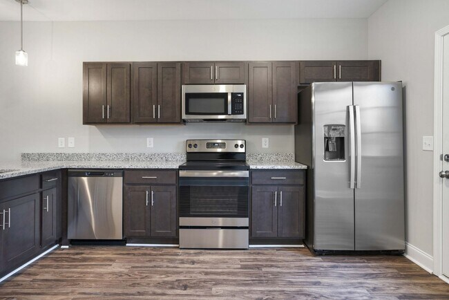 Building Photo - Pro Park Villages # 105