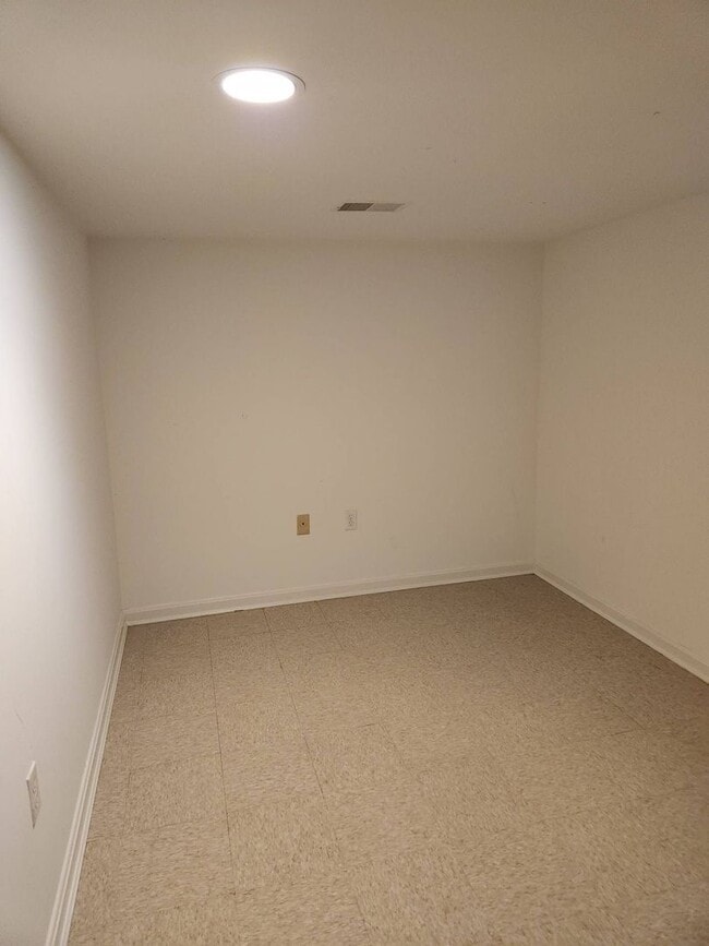 Building Photo - "Coming Soon" AU PARK!! 4 bed/4BATH one ca...