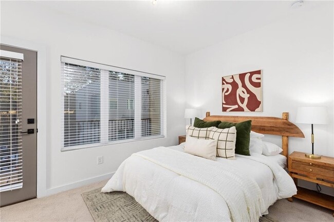 Building Photo - 1438 Walker Pl SE