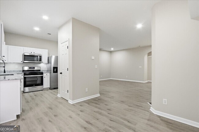 Building Photo - 5630 Lawley Rd