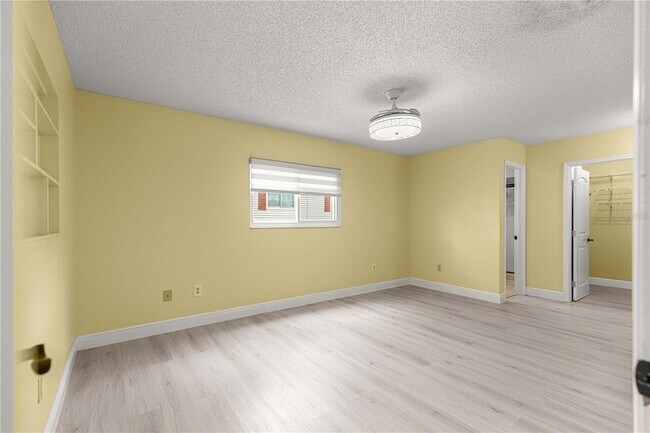 Building Photo - 8470 SW 107th Pl